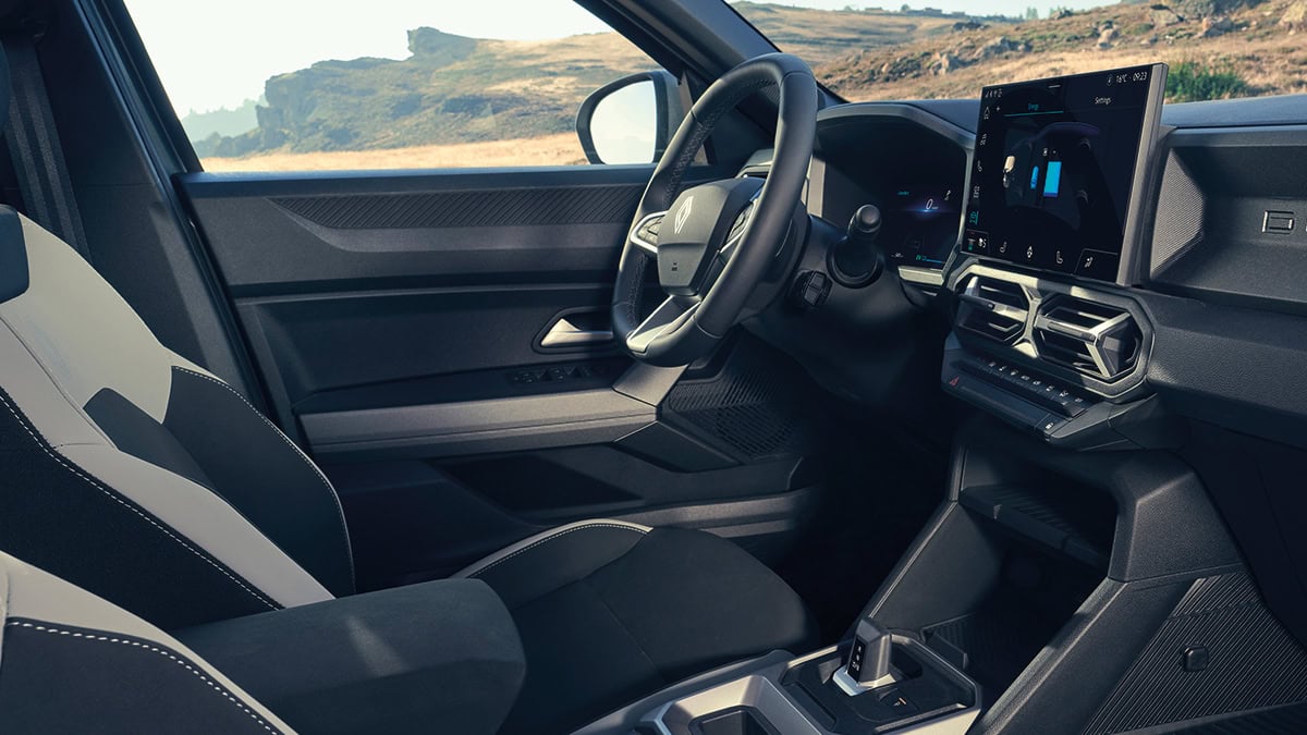 التصميم الخارجي الخلفي لرينو داستر