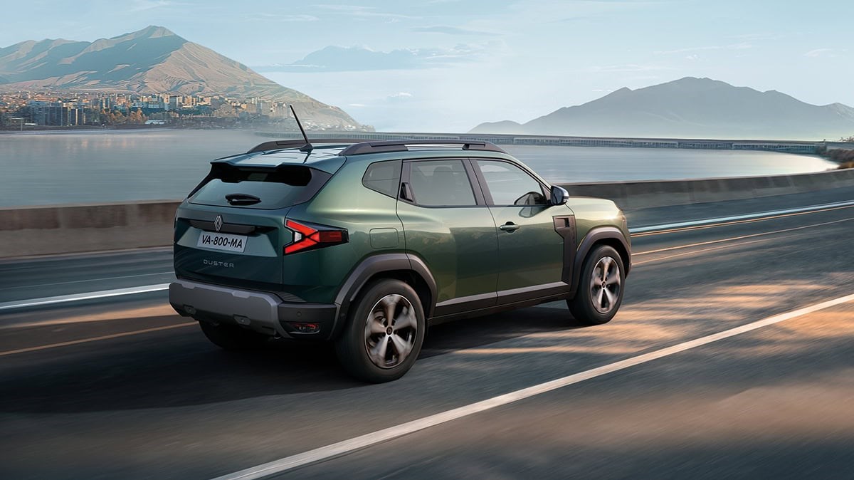 التصميم الخارجي الخلفي لرينو داستر