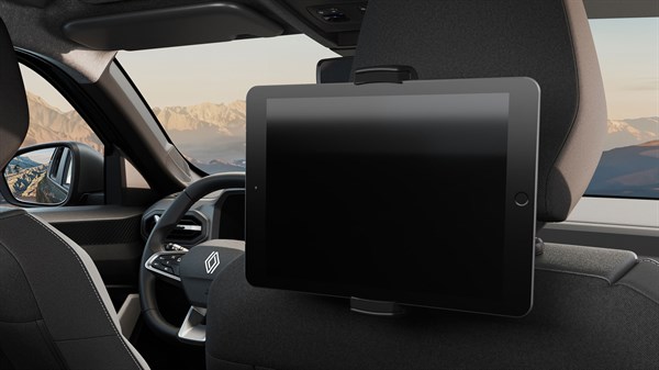 Renault Duster - a tablet holder to keep you entertained