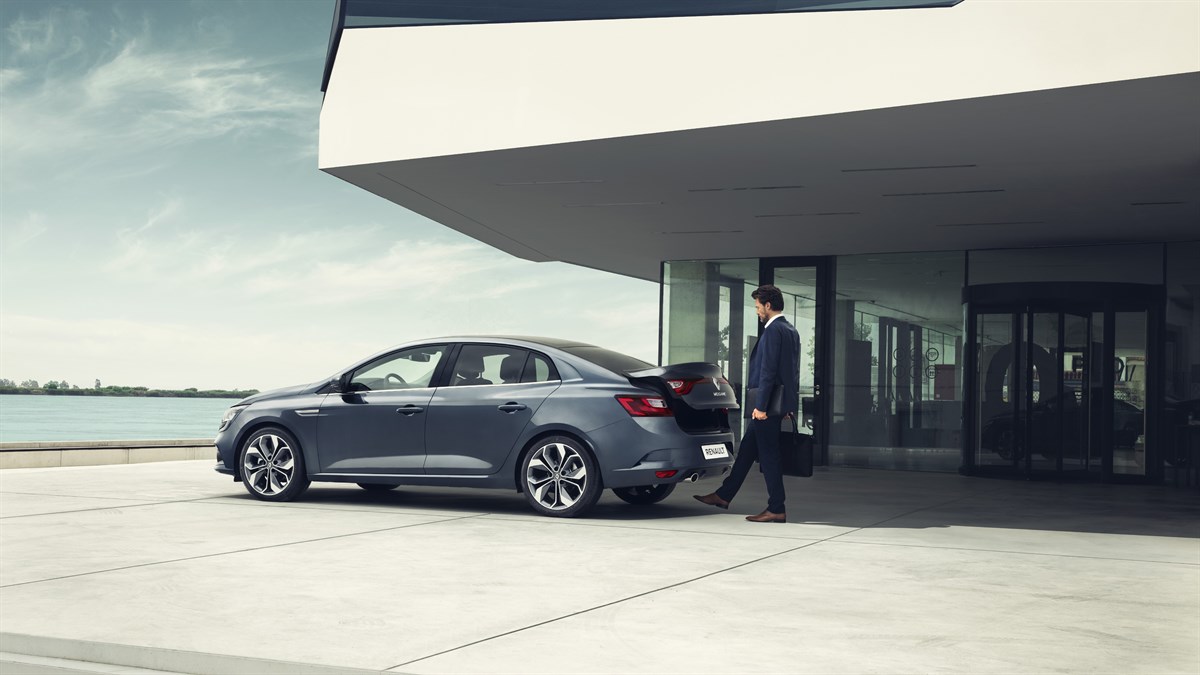 Megane Sedan saloon exterior